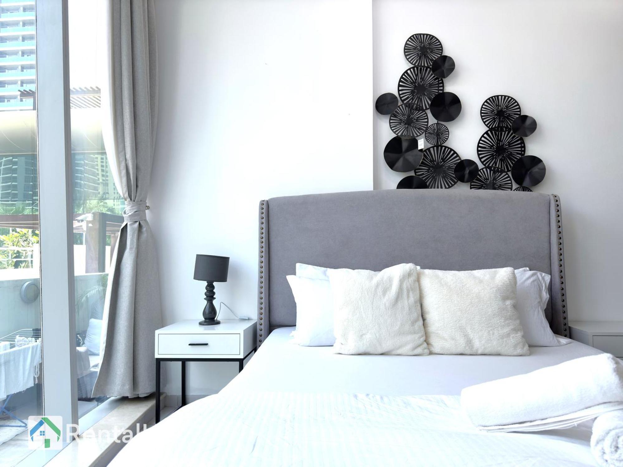 Unforgettable View & Experience Over Canal Apartment *