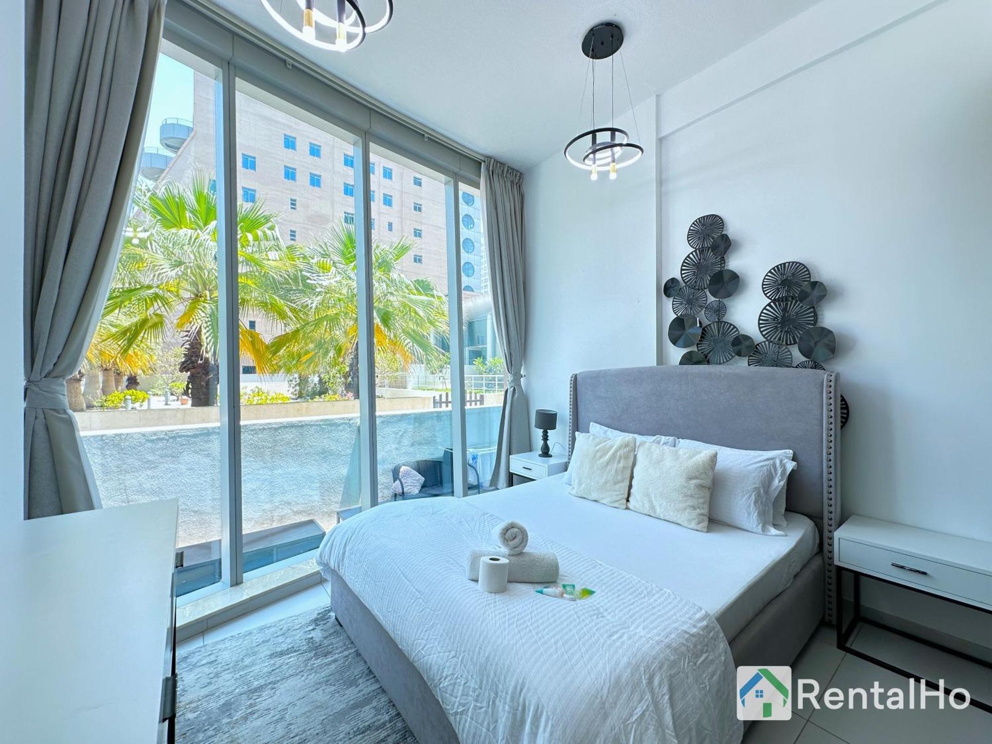 Unforgettable View & Experience Over Canal Apartment *