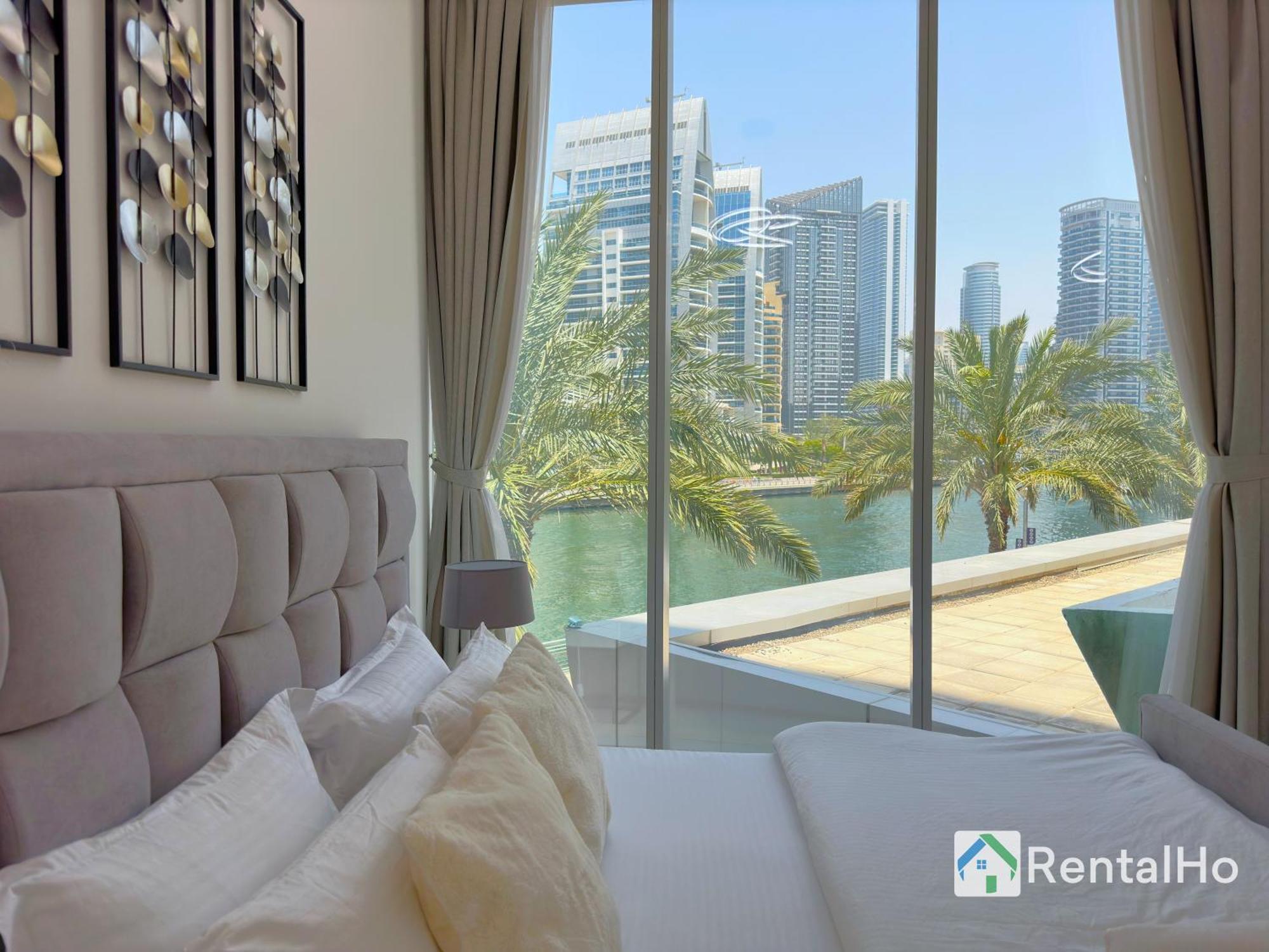 Unforgettable View & Experience Over Canal